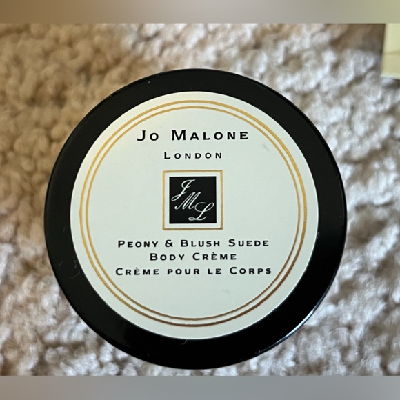 Jo Malone Mini Essentials Trio with Gift Box - Picture 3 of 9